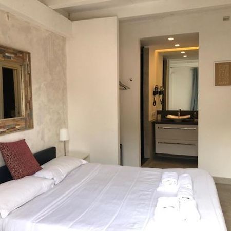 The Edwards Suites Saint-Tropez Exterior photo